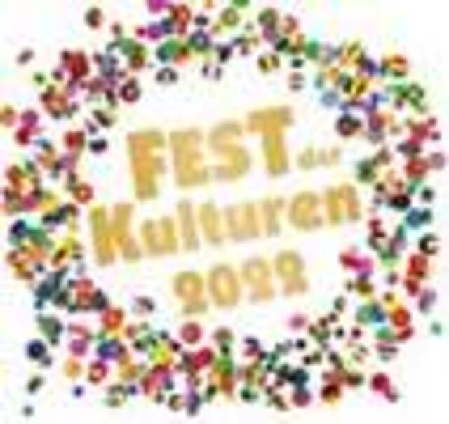Logo, Blümchenkranz, innen "Fest der Kulturen" in goldener Schrift.
